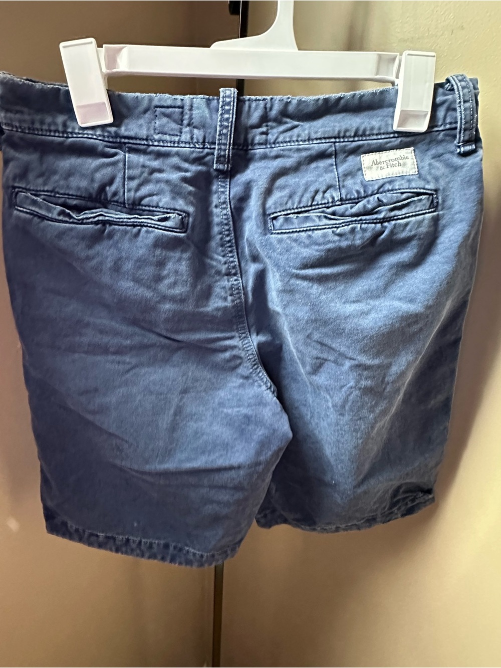 Abercrombie & Fitch Men’s Blue Chino Shorts Size 28